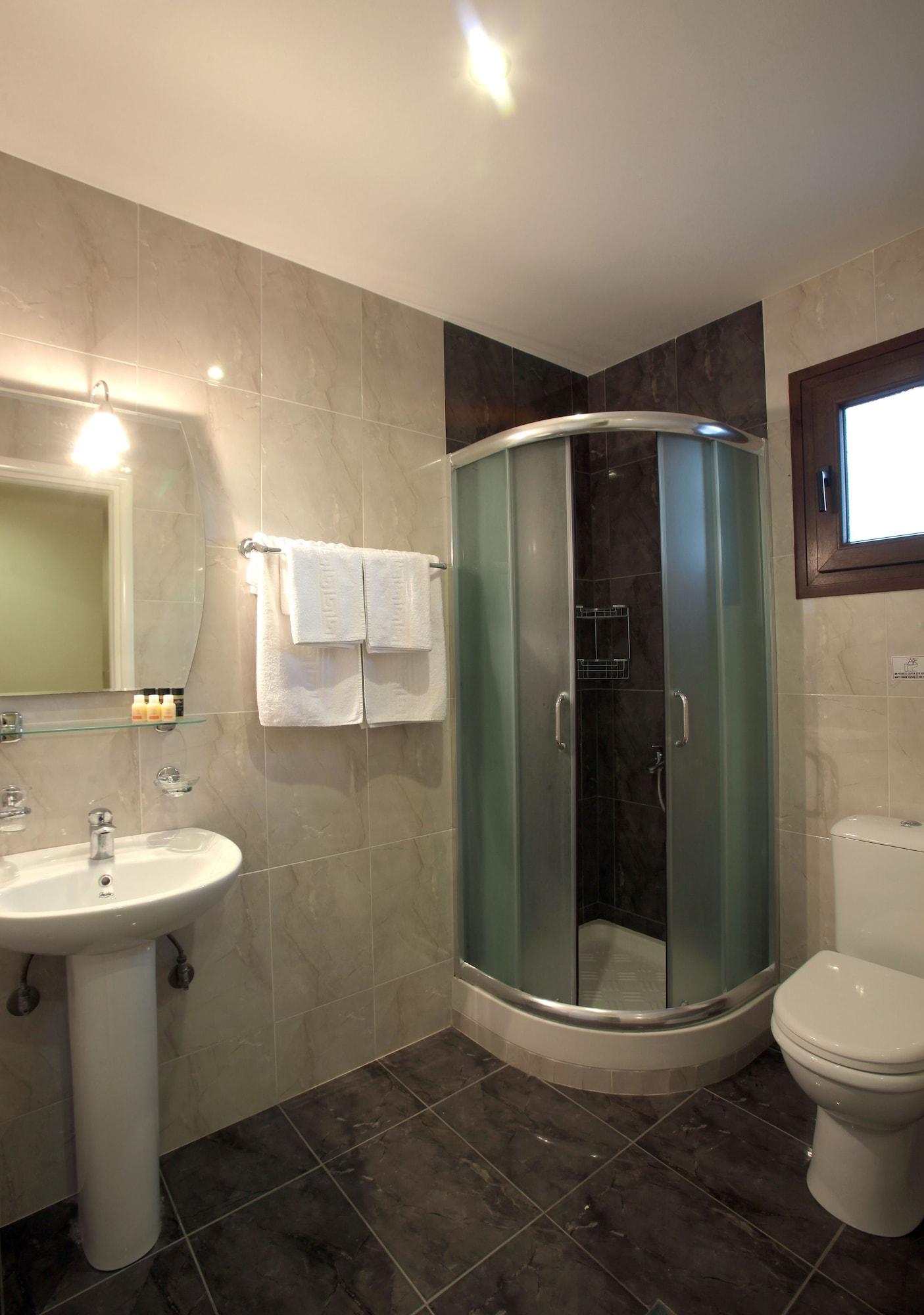 Kyniska Hotel Plítra Extérieur photo