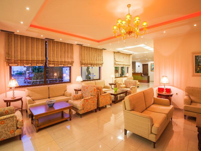 Kyniska Hotel Plítra Extérieur photo
