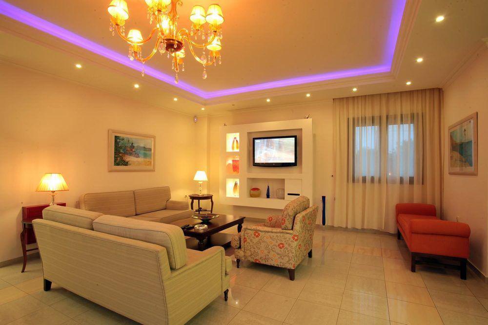 Kyniska Hotel Plítra Extérieur photo